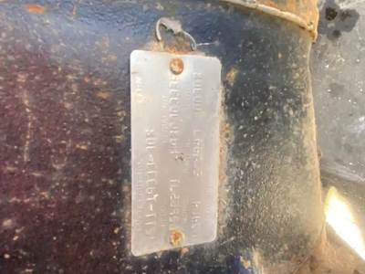 Airliner Suspension Cut From A Freightliner ColumbiA. HAs Spicer DS404