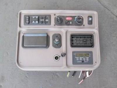Dash Assembly For Pete 379  W/ Volume Control, A/C Controls,  Air Vent, Ashtray,