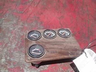 Used Dash Gauge Panel For Freightliner FLD