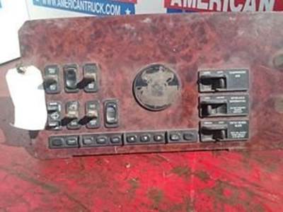 Used Dash Assembly For Freightliner With INForMATION Button Strip,  Wiper