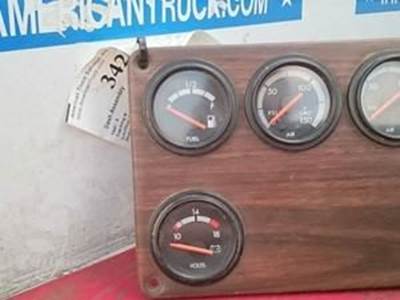 Used 4 Gauge Dash Panel For Freightliner FLD
