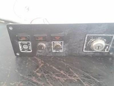 Used Ignition Switch Dash Panel For 1996 Kenworth T600