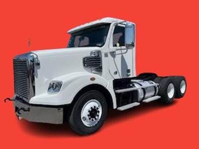 Freightliner Coronado 122 SD Day Cab Truck - Cummins 450HP