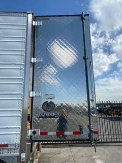 Rear Door Assembly for a 2015 Great Dane 53' x 102" T/A VN TLR RRD