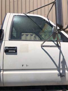 Good Used PAssenger Side Door With MAnuAl Windows For A 1994 GMC C7000 Topkick
