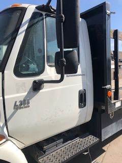 Good Used Driver Side Door Assembly With Power Windows For A 2003 InternAtionAl