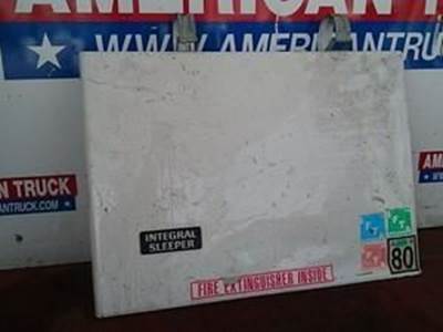 Used Side Sleeper Door For Volvo VNL