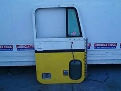 Used Passenger Side Door For 1994 Freightliner FLD 120