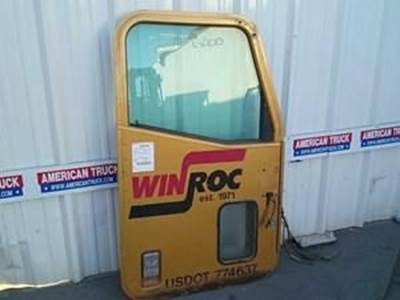 Used Passenger Side Door For 2000 International 9100