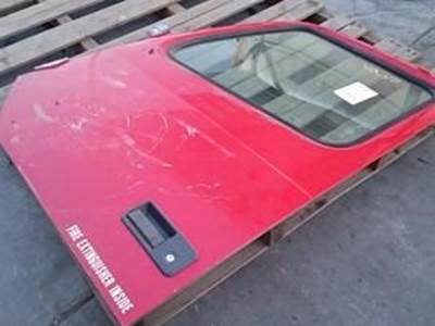 Used Driver Side Door For Volvo VNL