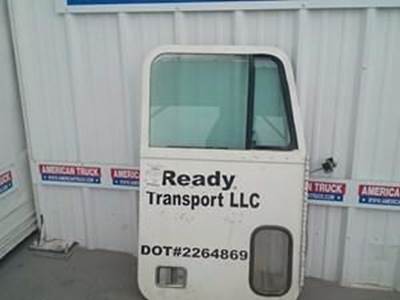 Used Passenger Side Door For Freightliner FLD120