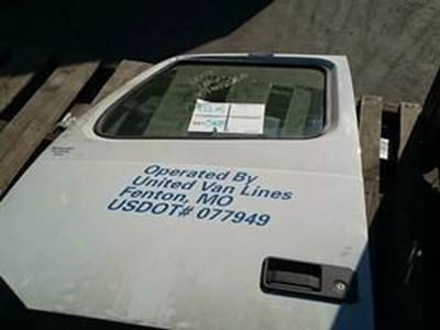 Used Driver Side Door For 2007 Volvo VNL