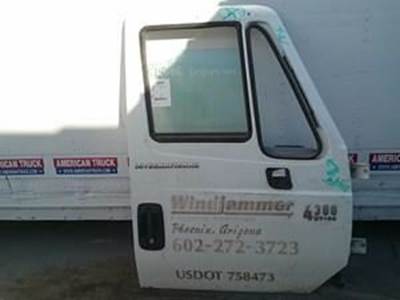 Used Passenger Side Door For 2006 International 4300