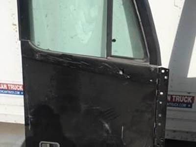 Used Passenger Side Door For Freightliner Columbia