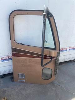 PAssenger Side Door For A 2005 FL ColumbiA W/O Mirror
