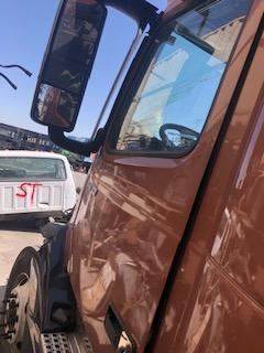 Good Used Driver Side Door With Power Windows For A 2020 Volvo VNL64T