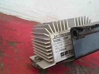 Used Daytime Running Light Control Module