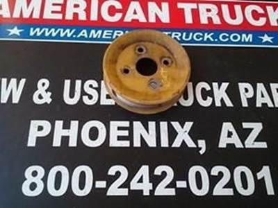 WAter Pump Pulley For A CAT 3126 And 3126B Engine