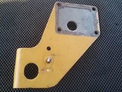 Caterpillar 3126 Engine Lift Bracket