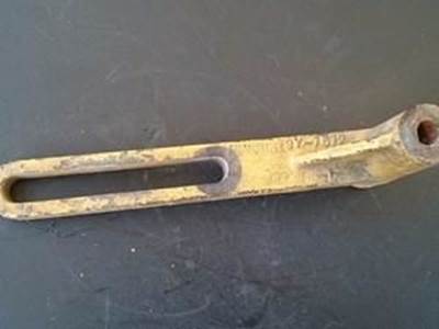 Coupling Bracket For A CAT 3512 Engine Along With Compatability With Other