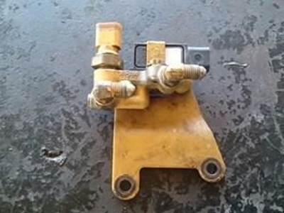Caterpilar C15 Mass Air Flow Sensor With Mounting Bracket And Flow Elbows