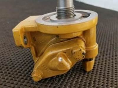 Used Caterpillar C7 Fuel Filter Head