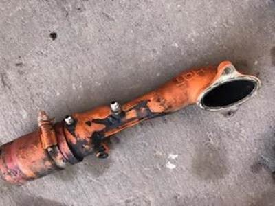 Good Used Air TrAnsfer Tube For A Cummins ISX Engine. PT No: 3684386