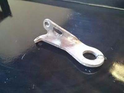 Lifting Hook For A Detroit 60 Series 14.0L