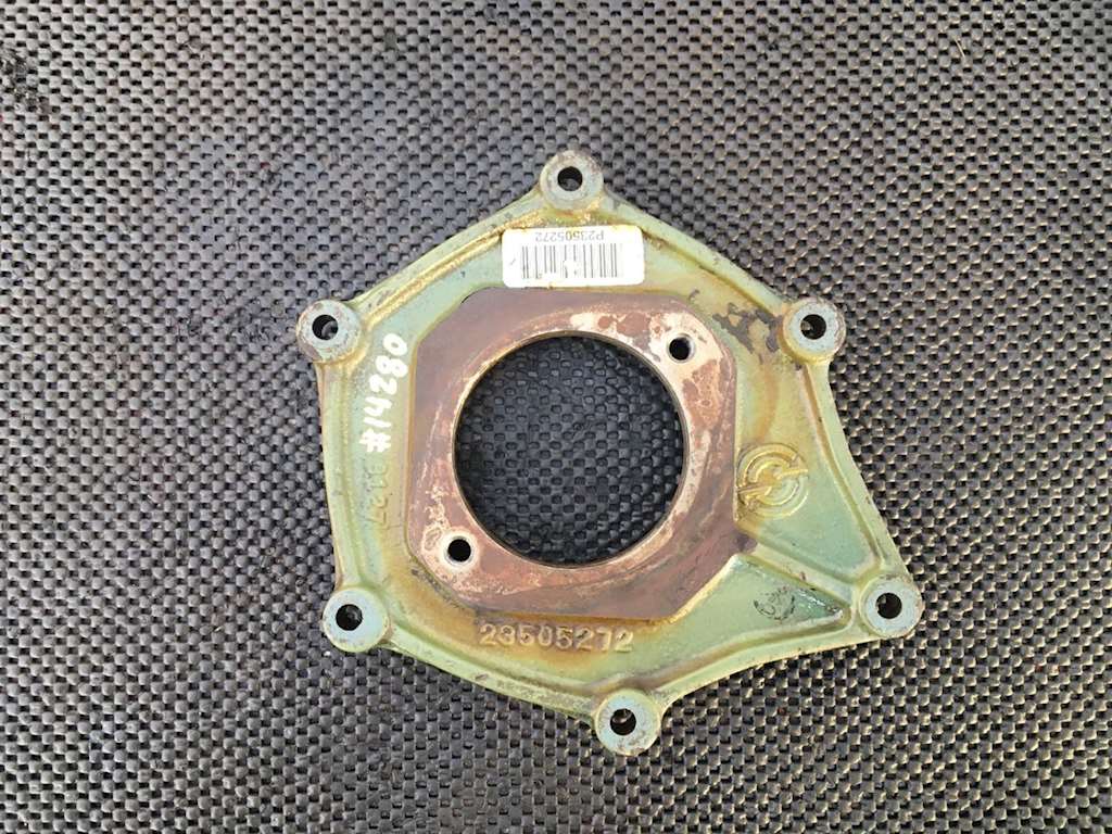 Used Power Steering Pump Housing For Detroit Series 60 12.7L Engine For
