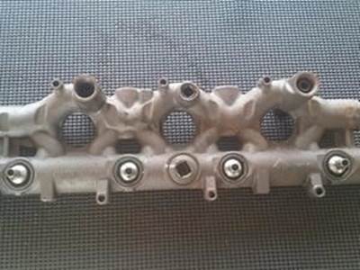 Oil Rail Assembly For An International 6.0L Engine