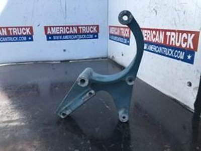 Used Alternator Mount Bracket For International DT466E
