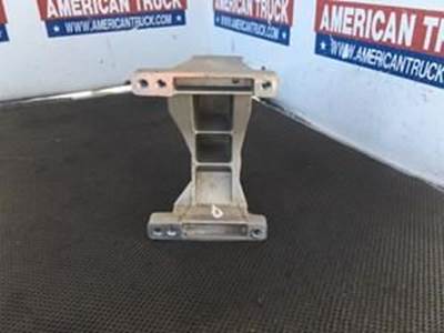 Used Alternator Bracket For International DT466E