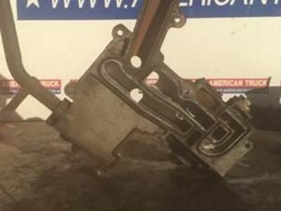 Used Oil Cooler Housing For International DT466E