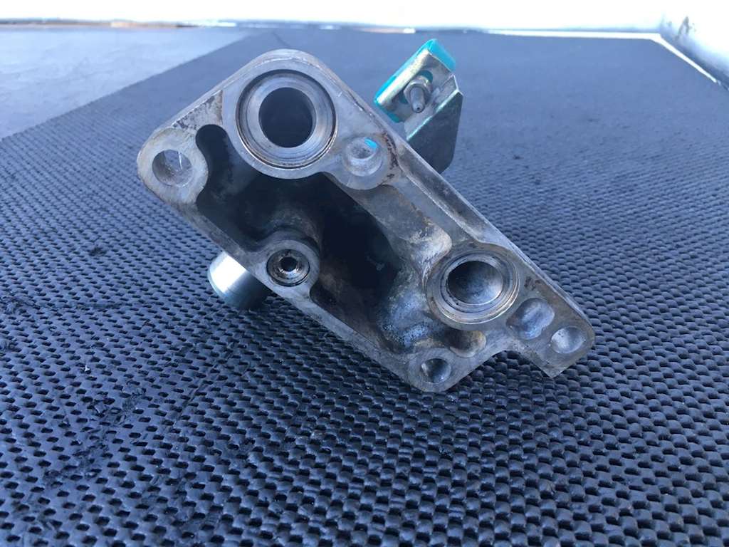 Used Fuel Filter Housing For Isuzu 4He1 Engine For Sale Phoenix, AZ