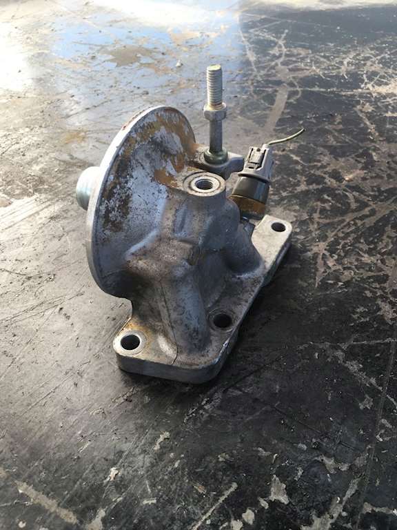 Used Fuel Filter Housing For A Isuzu 4HE1 For Sale Phoenix, AZ 14753