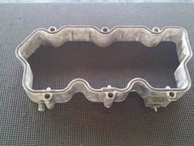 E7 Mack Engine Valve Manifold Spacer. - Horse Power: N/A