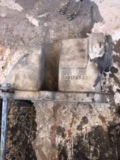 Good Used ThermostAt Housing For A MAxxForce 13 Engine. PArt No: 3012694c1