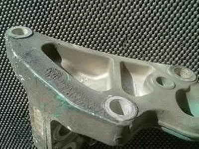 Volvo D16 Engine Mount
