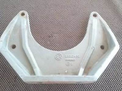 Detroit Diesel Series 60 Front Engine Mount. Part#: 23517430