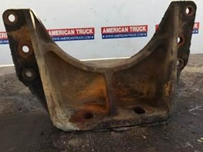 Used Front Of Engine Mount For Caterpillar