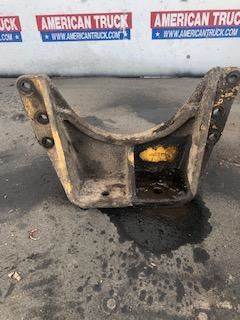 Good Used Engine Mount For A CAterpillAr 3406C. OEM No: 4w5176