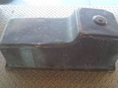 Smaller Oil Pan For An International Diesel Engine