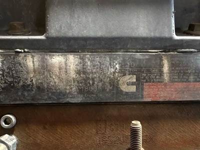 Cummins ISM , CM570 Brake: Yes