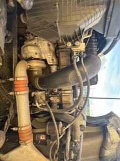 Running Core, Detroit DD15, 505HP, Smokes, Cylinder 6 Leaking, Rough Idle, High