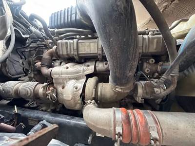 Engine for a 2020 Freightliner Cascadia 126