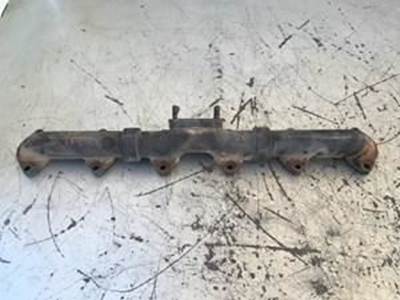 Used International DT466E 3 Piece Exhaust Manifold
