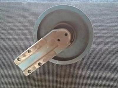 Borg-Warner Fan Clutch Hub With Part# 1293-9355-01 8-GROOVE Pulley With Mounting