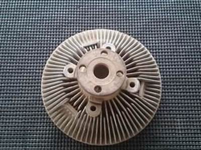 Very Small Fan Clutch For Various Diesel Engines. 4 Hole Mounting Config