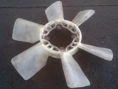 6-BLADE Fiber Glass, Small Engine Fan, 18 11/16  Diameter