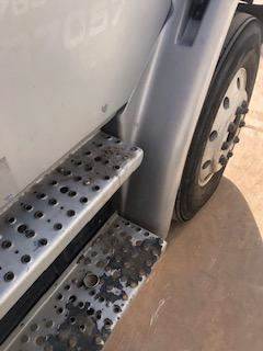 Good Used PAssenger Side Fender Extension For A 2000 Freightliner FL70